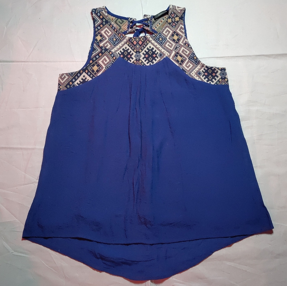 Doe & Rae Tank Top Women's Small Blue Sleeveless Open Back Round Neck Shirt